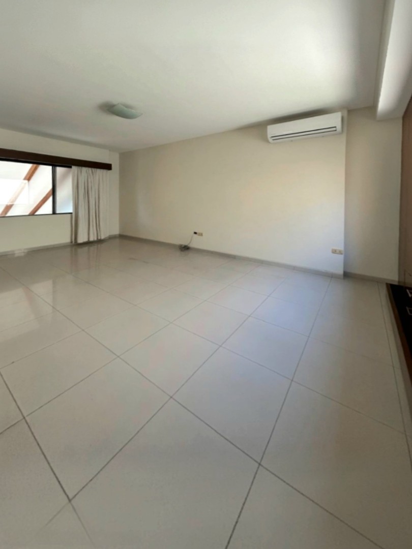 En Alquiler a $us 1,500 Foto 26