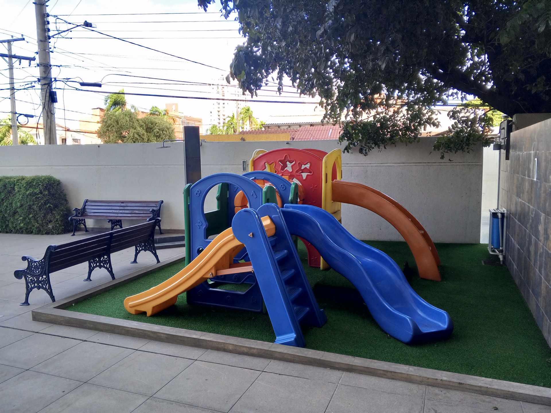 Departamento [CONDOMINIO CURUPAÚ PARAGUÁ| SOBRE AV. PARAGUÁ, A 3 CUADRAS DEL 2DO. ANILLO] DEPARTAMENTO EN VENTA DE 3 DORMITORIOS CON PARQUEO TECHADO Foto 18