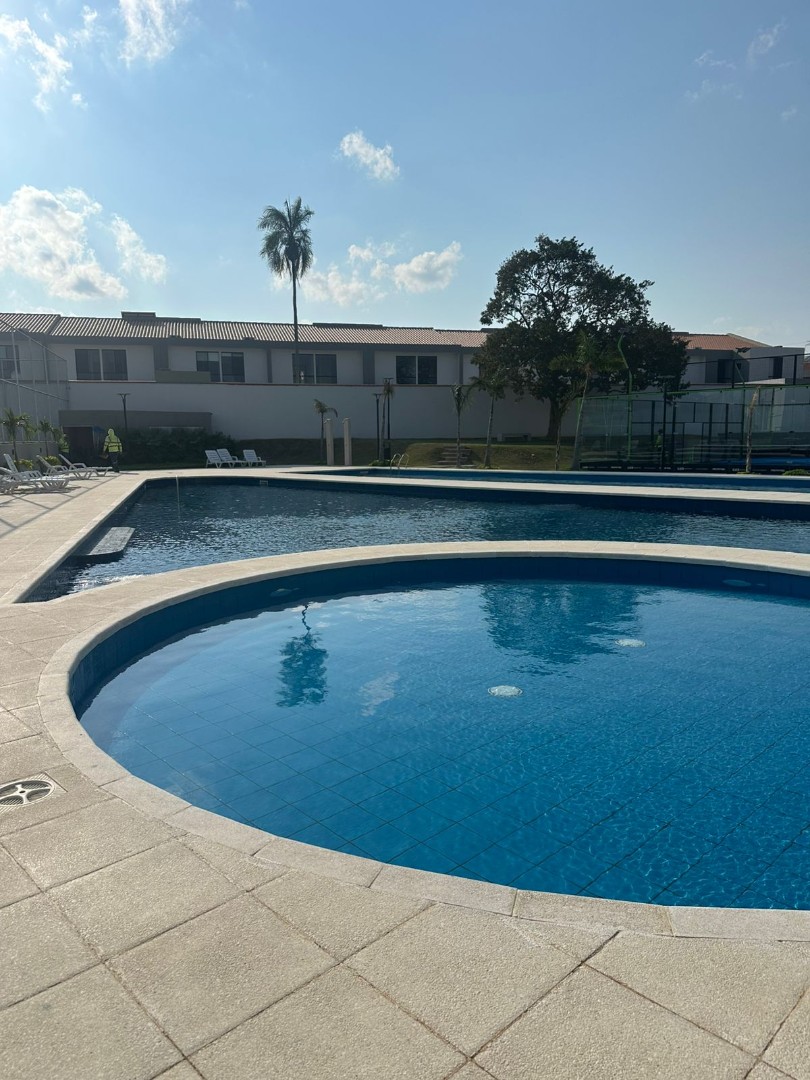 Casa en Urubó en Santa Cruz de la Sierra 3 dormitorios 3 baños 2 parqueos Foto 5