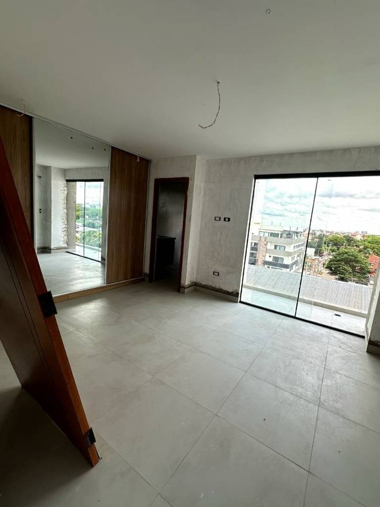 Departamento en VentaEntre 2do y tercer anillo, entre Av. Paragua y Av. Guapay Foto 8