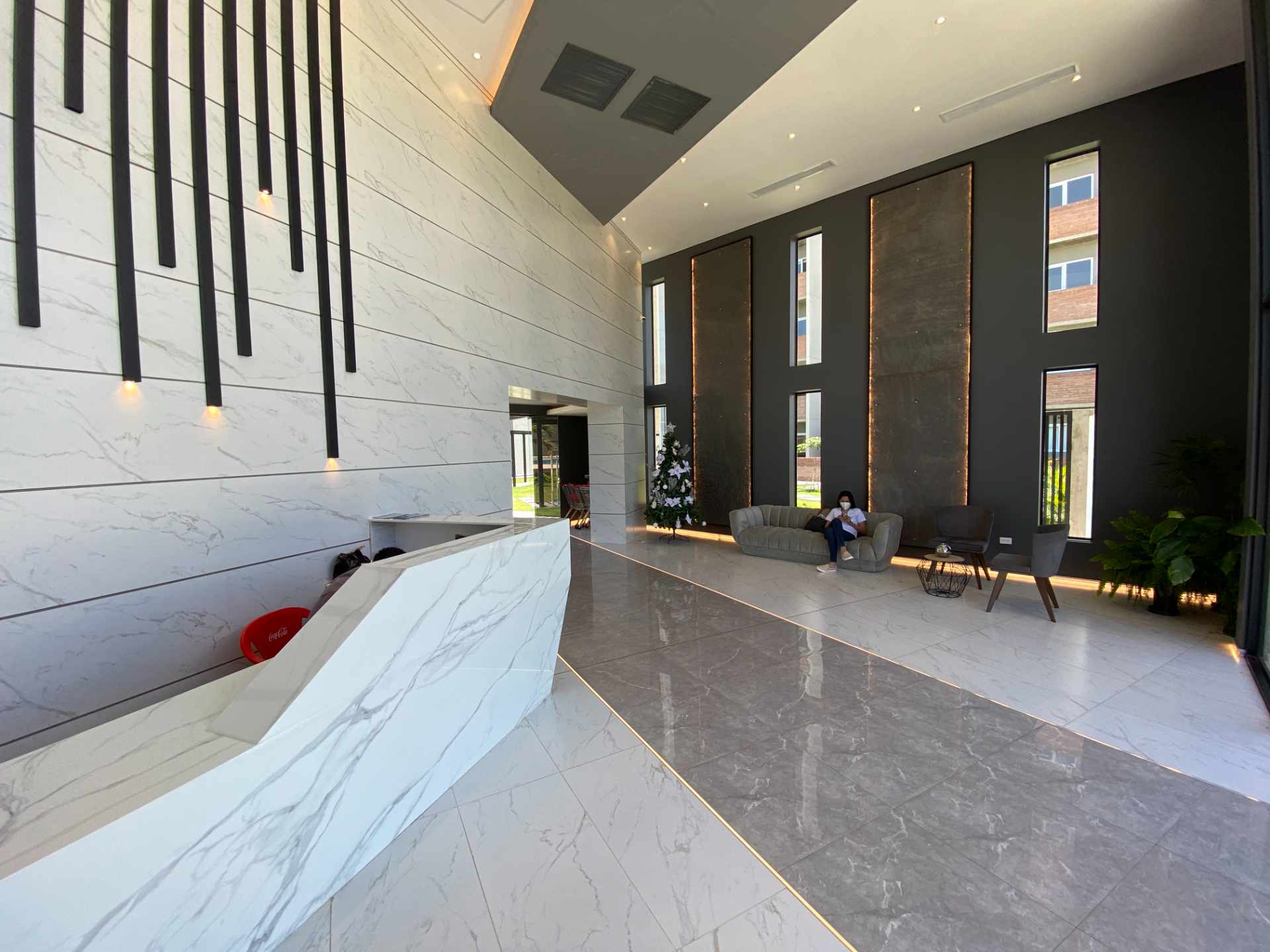 Departamento en Entre 7mo y 8vo anillo Norte en Santa Cruz de la Sierra 3 dormitorios 2 baños 1 parqueos Foto 22