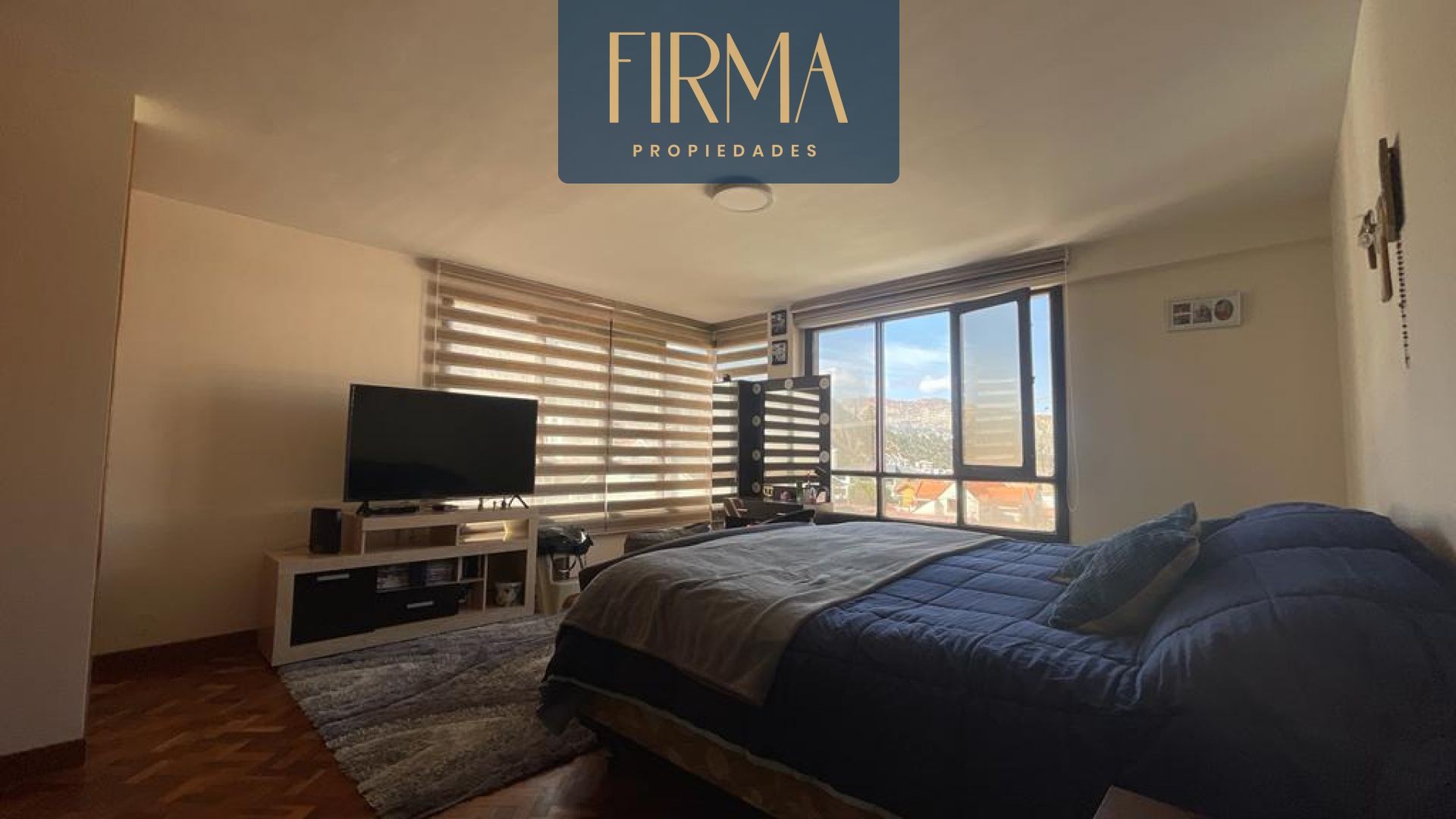 Departamento en Irpavi en La Paz 4 dormitorios 4 baños 1 parqueos Foto 3