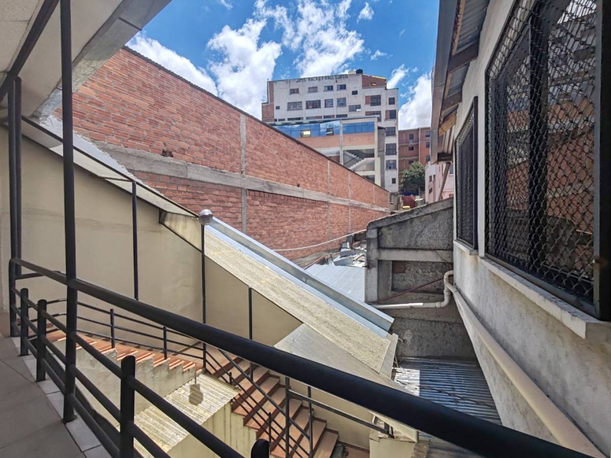 Edificio en VentaCENTRO, AV. MONTES 21 dormitorios 6 baños  Foto 22