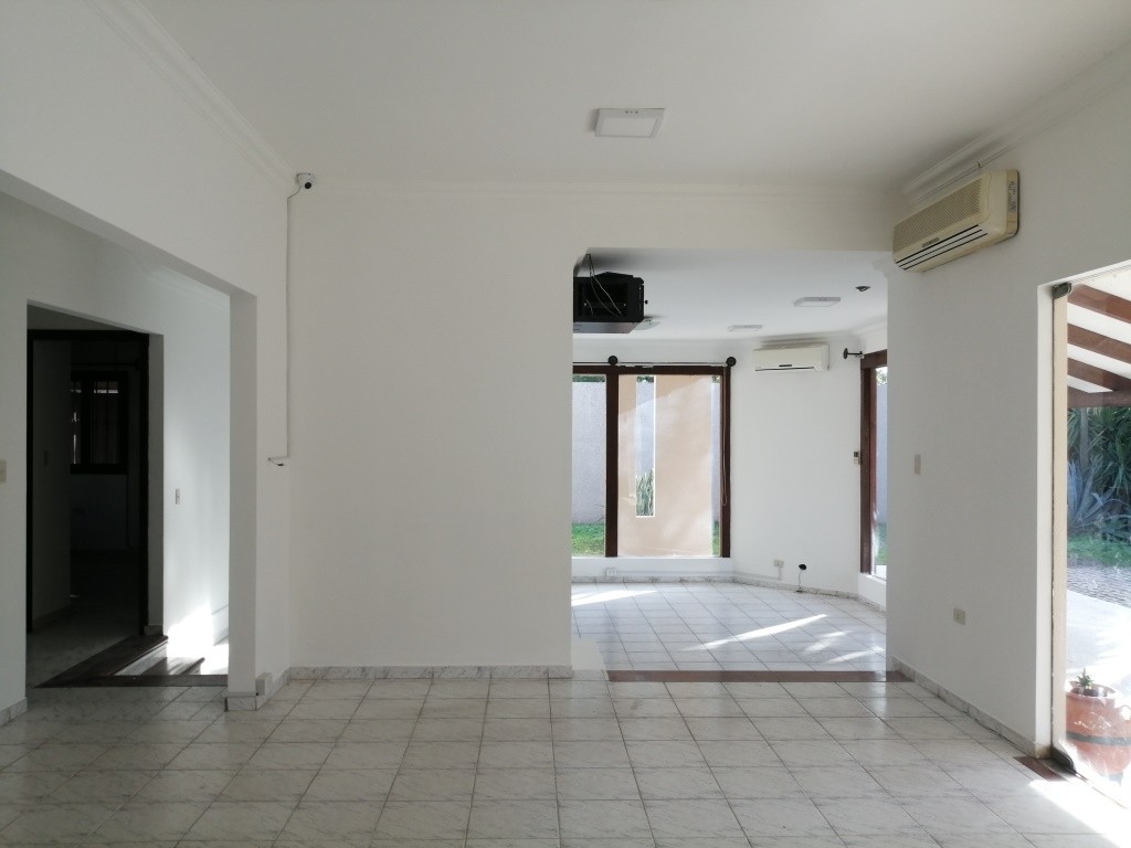 Casa 📍 Ubicación: Av. Banzer, entre 3er y 4to Anillo Norte Foto 7