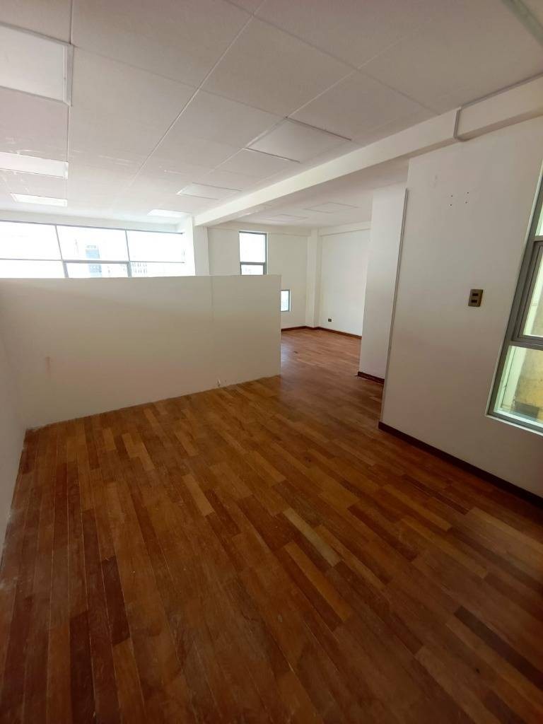 Oficina en AlquilerSAN MIGUEL,  AV. MONTENEGRO 1 dormitorios 1 baños  Foto 11