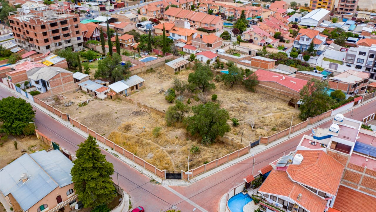 Terreno en VentaTiquipaya Ciudad del Niño    Foto 3