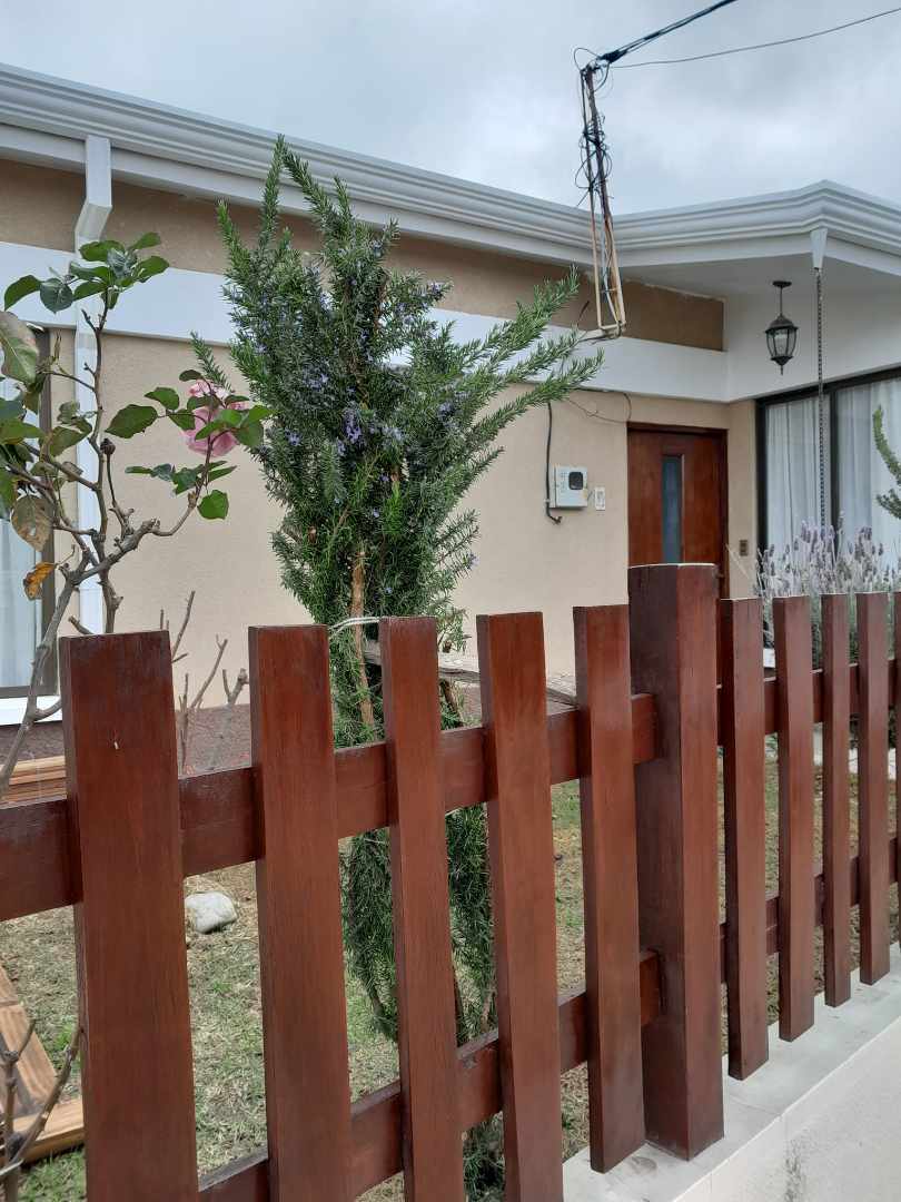 Casa en Achumani en La Paz 3 dormitorios 3 baños 3 parqueos Foto 1