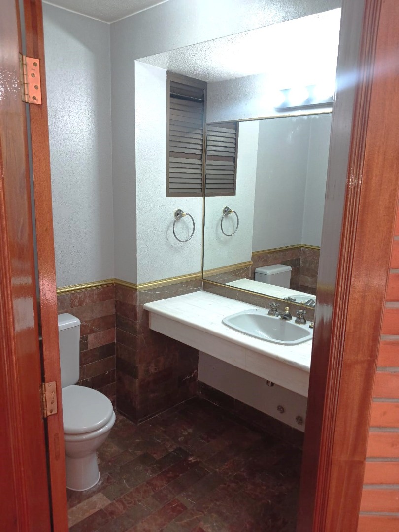 En Alquiler a Bs 25,000 Foto 14