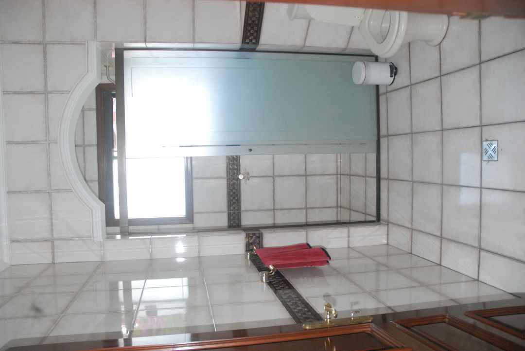 Casa en AlquilerBarrio Sirari 5 dormitorios 7 baños 2 parqueos Foto 29