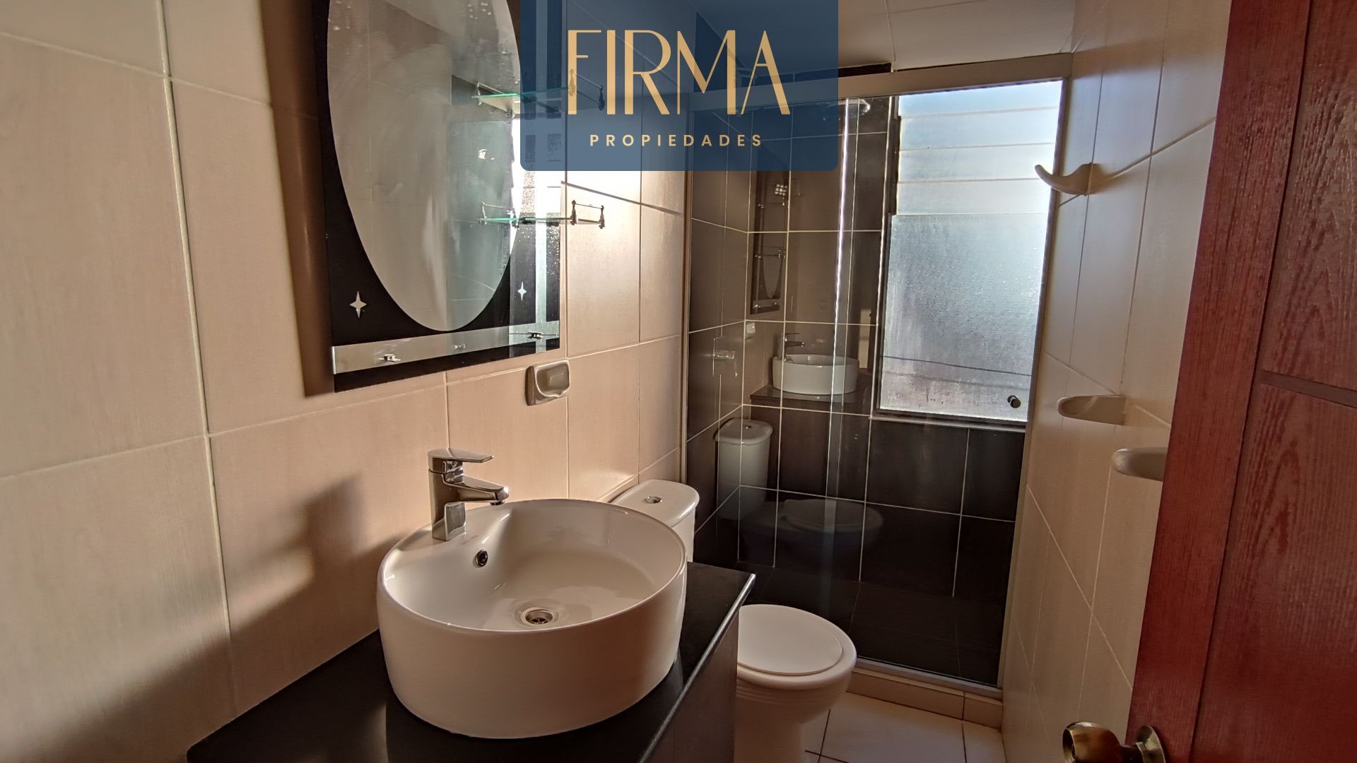 Departamento en VentaDEPARTAMENTO EN VENTA, COTA COTA 3 dormitorios 4 baños 1 parqueos Foto 4