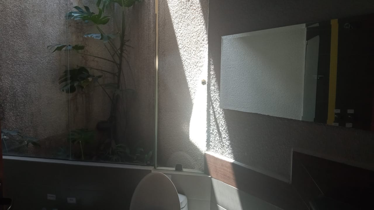 Edificio en Entre 6to y 7mo anillo Norte en Santa Cruz de la Sierra 35 dormitorios 37 baños 35 parqueos Foto 13