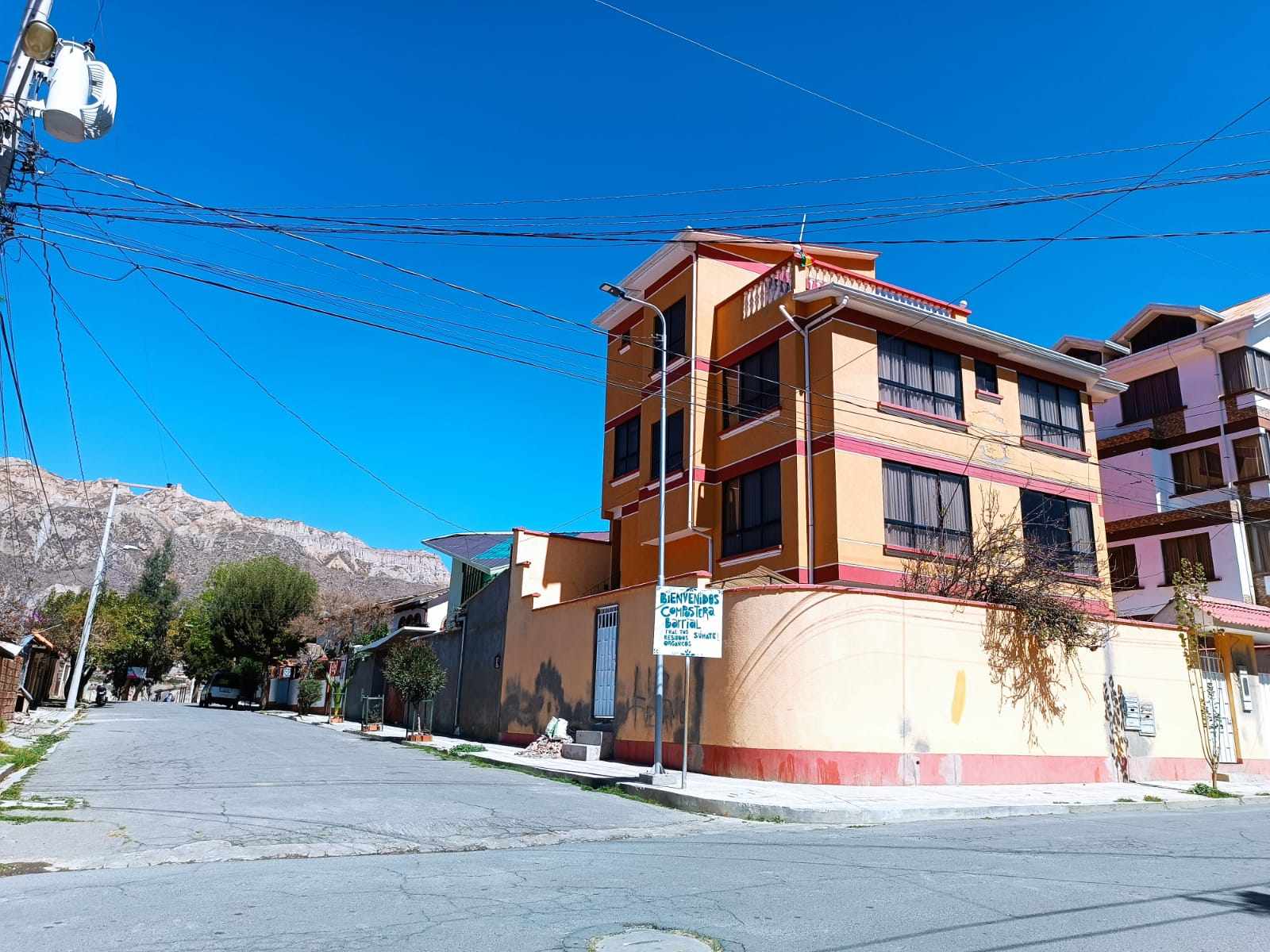 Casa en VentaEN VENTA HERMOSA CASA EN MALLASA Foto 3