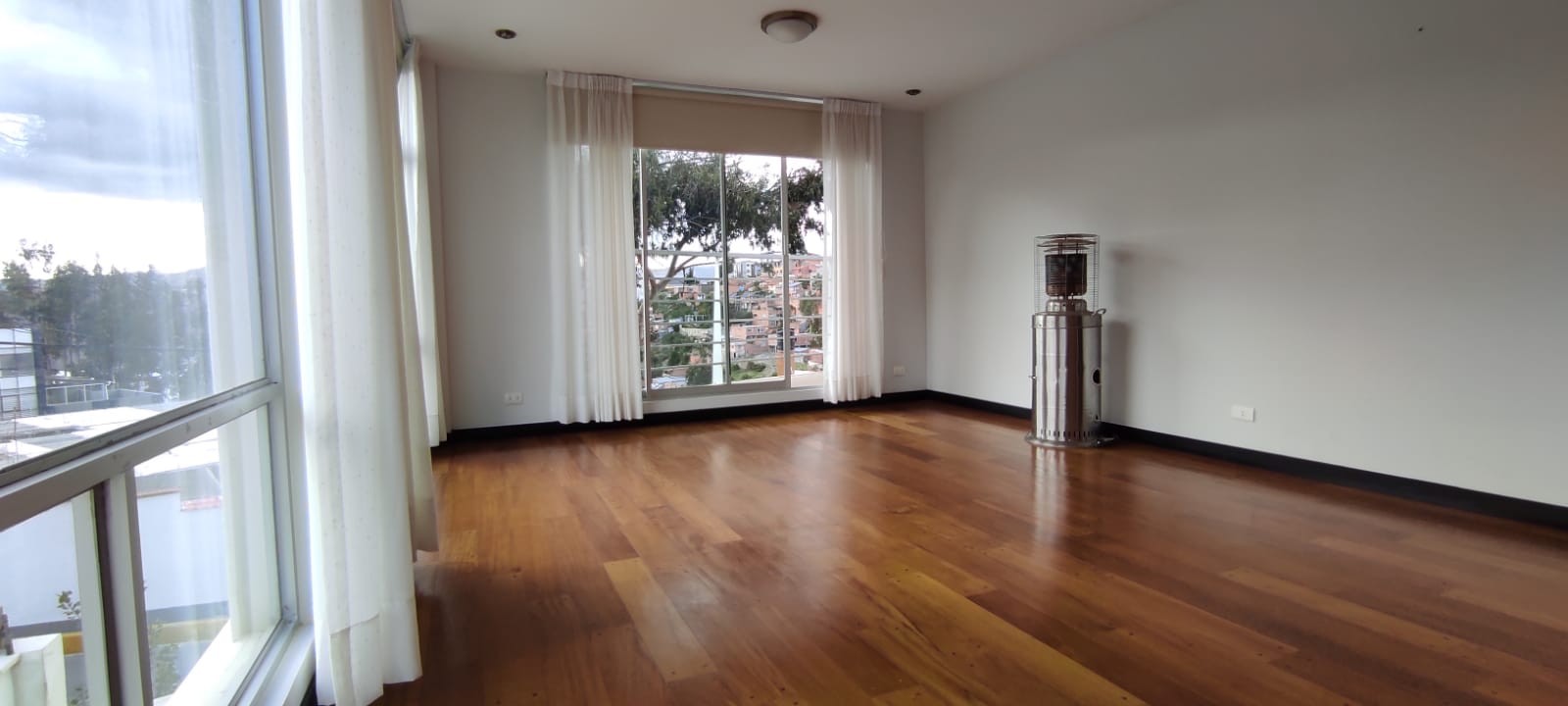 En Venta a $us 138,000 Foto 4