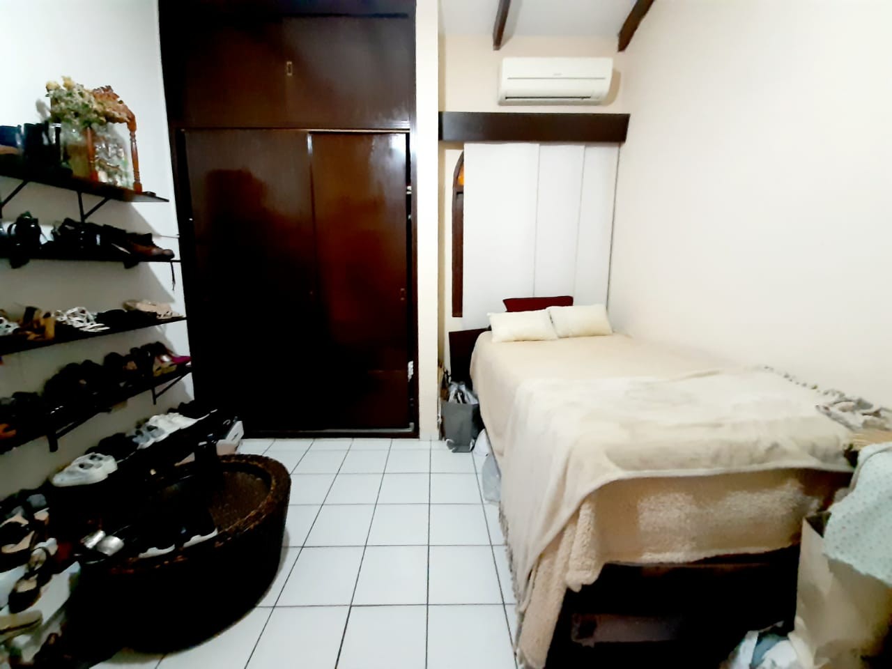 Casa en VentaAV PARAGUA 4TO ANILLO 5 dormitorios 3 baños 3 parqueos Foto 11