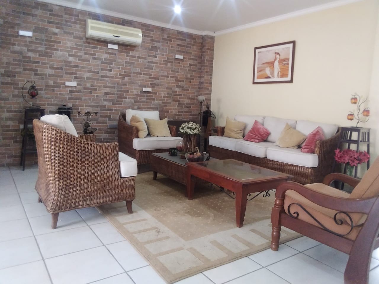 Local comercial en AlquilerCalle Feliciana Rodríguez, N° 4430 Foto 11