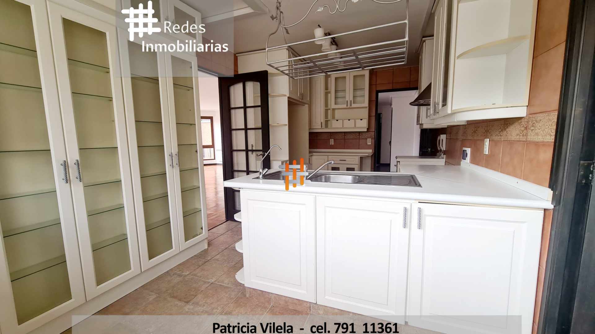 Departamento en AlquilerEN ALQUILER PRECIOSO PENT HOUSE ENTRADA  AUQUISAMAÑA  3 dormitorios 4 baños 2 parqueos Foto 18