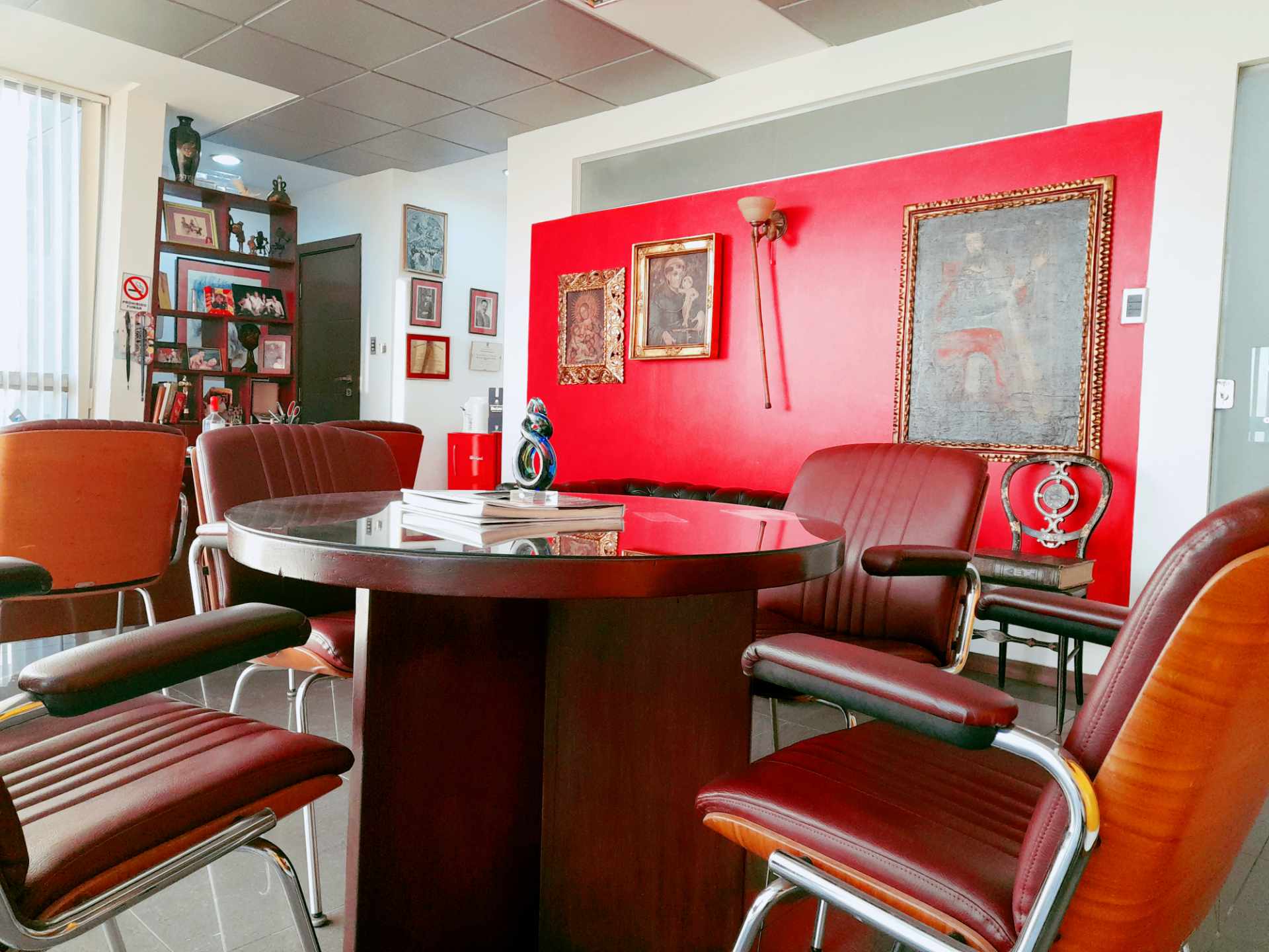 En Alquiler a $us 1,450 Foto 1