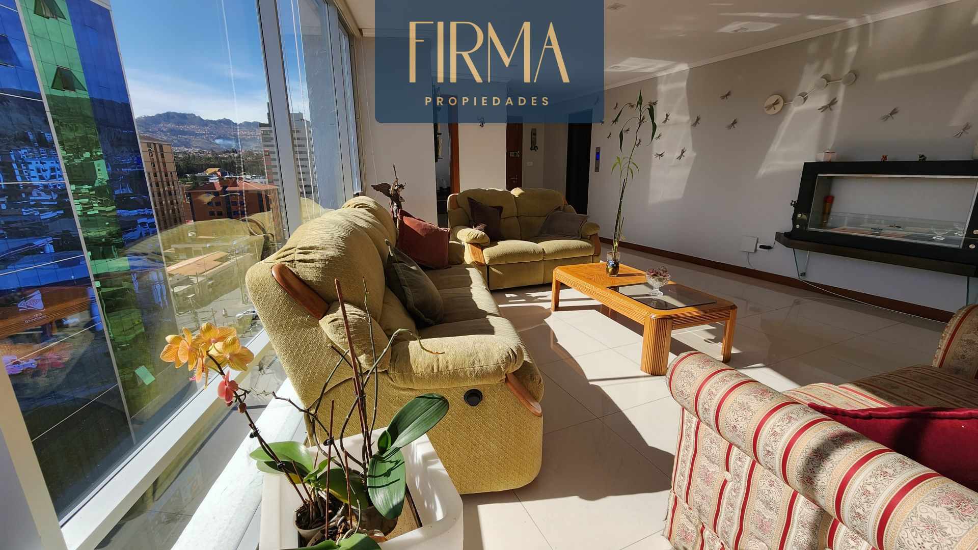 Departamento en VentaCALACOTO  (BALLIVIAN) 3 dormitorios 4 baños 1 parqueos Foto 19