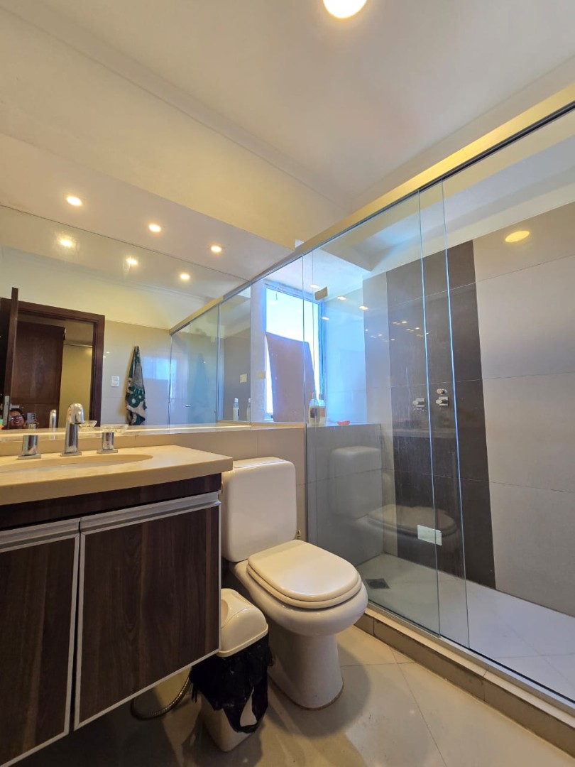 Departamento en AlquilerURUBO CONDOMINIO 360 DEPARTAMENTO TRIPLEX ALQUILER 4 dormitorios 4 baños 2 parqueos Foto 4