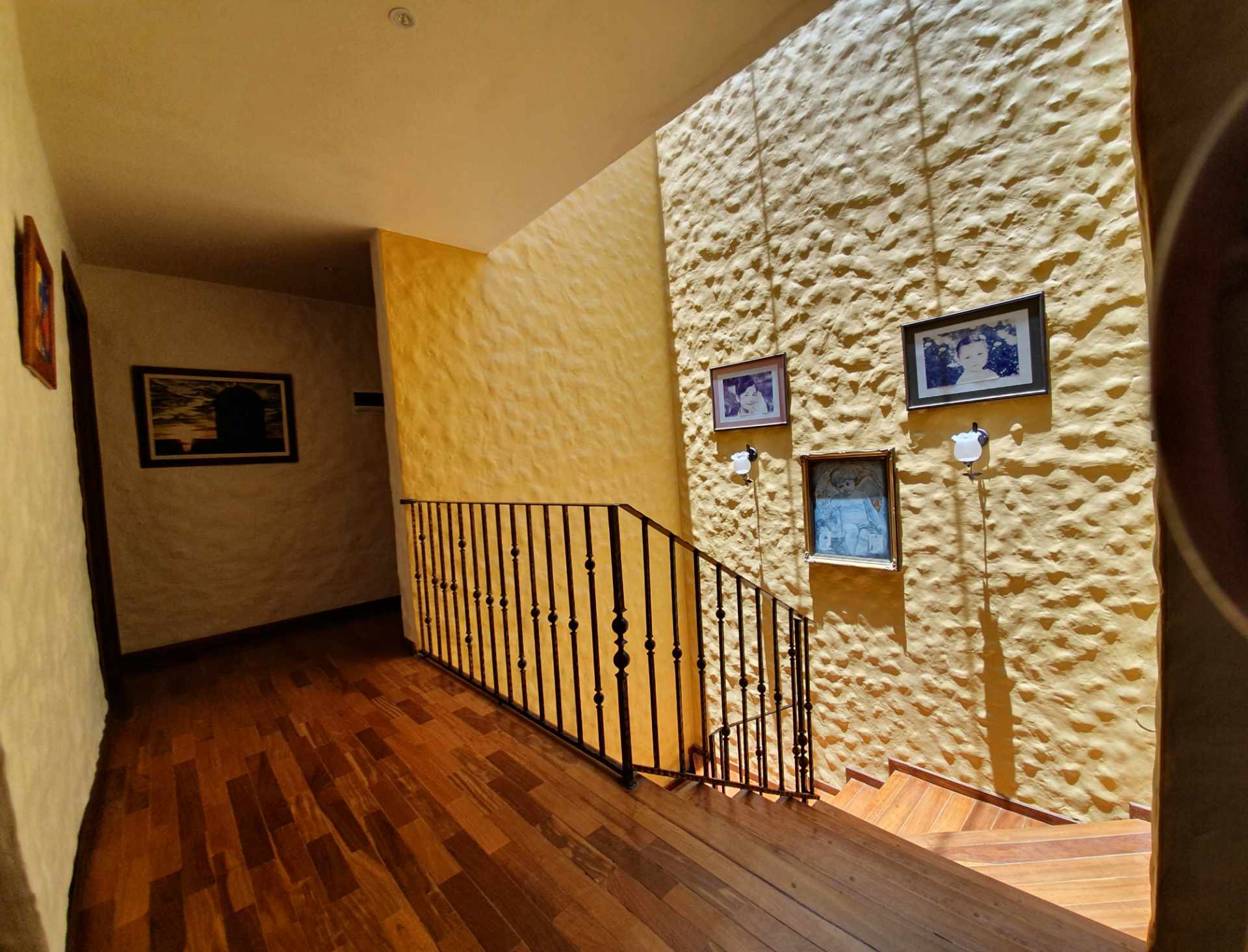 Casa en VentaAchumani 4 dormitorios 6 baños 2 parqueos Foto 4