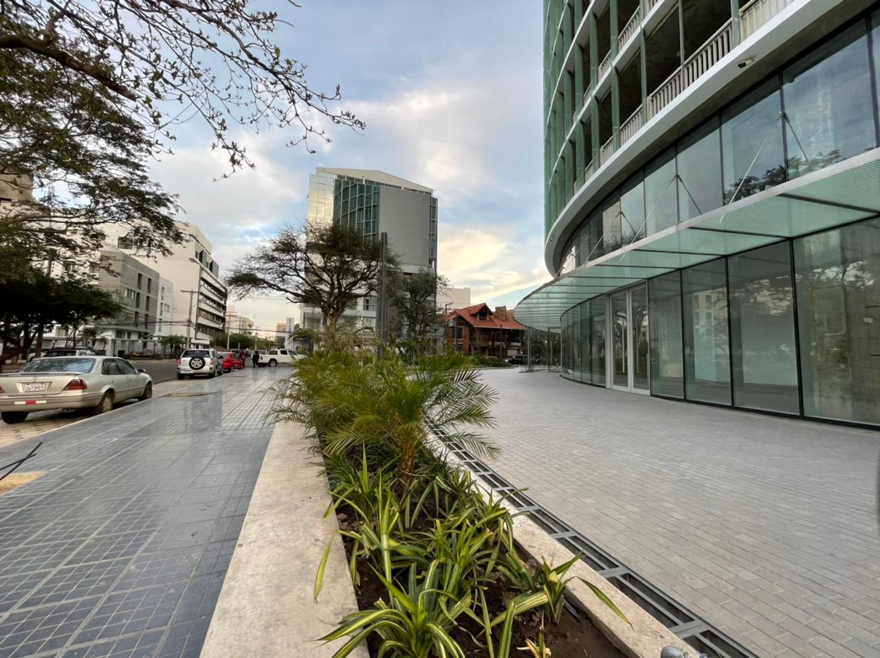 Oficina EDIFICIO MANZANA 40 PLAZA EMPRESARIAL Foto 3