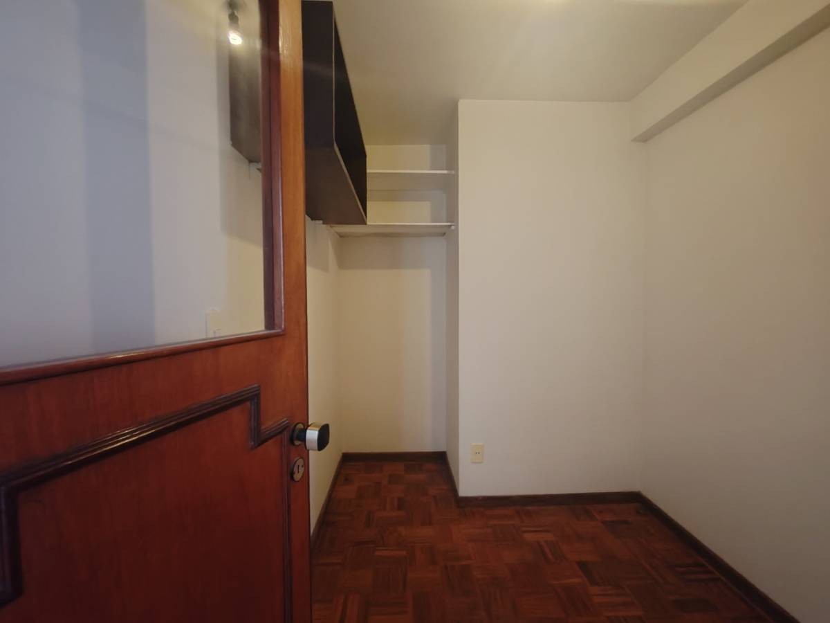 En Alquiler a Bs 4,250 Foto 15