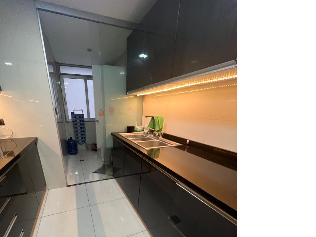 Departamento en AlquilerCalle 10 de calacoto avenida principal  3 dormitorios 3 baños 1 parqueos Foto 14