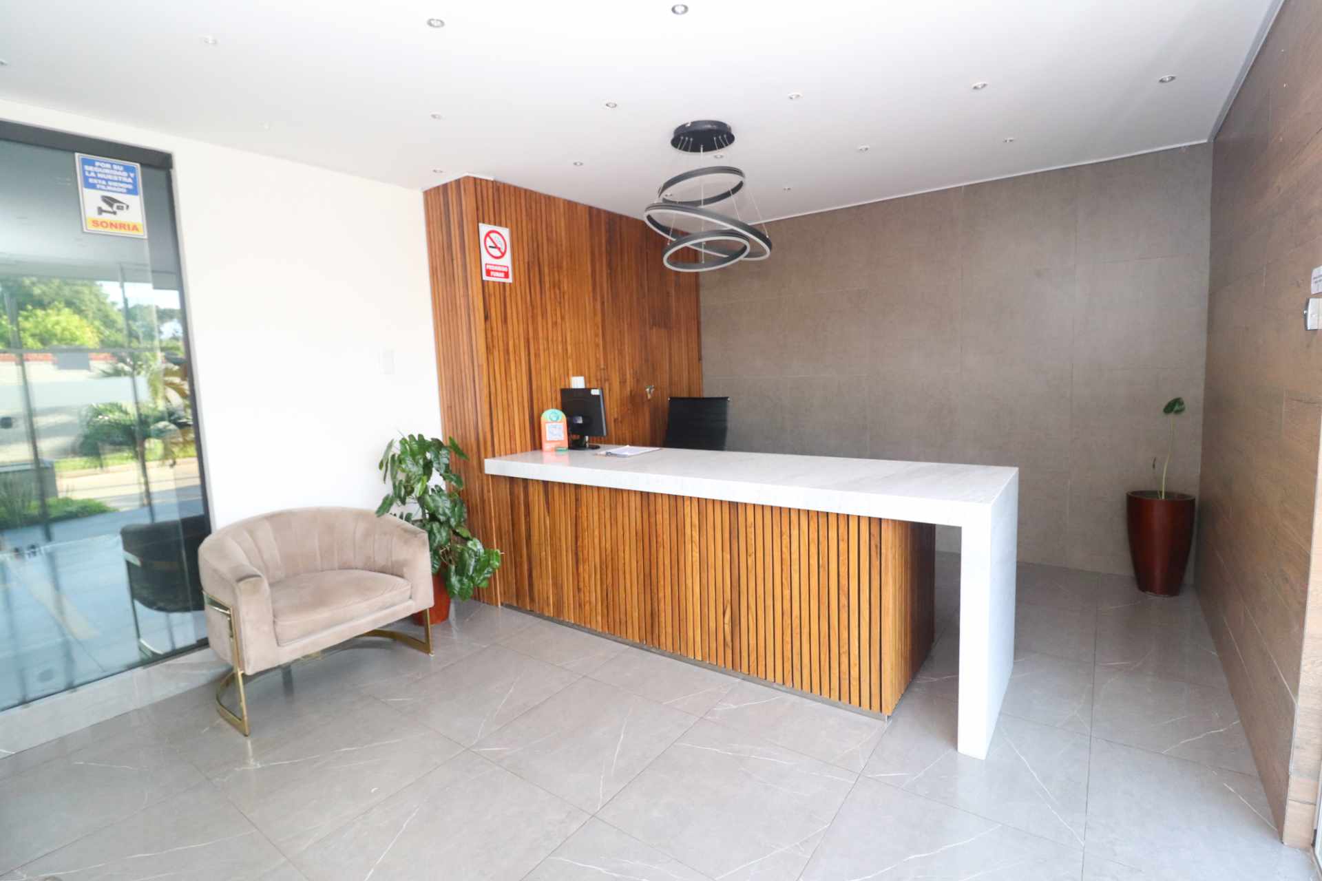 Departamento en Venta5to Anillo, Av. Cristo Redentor 1 dormitorios 1 baños  Foto 3