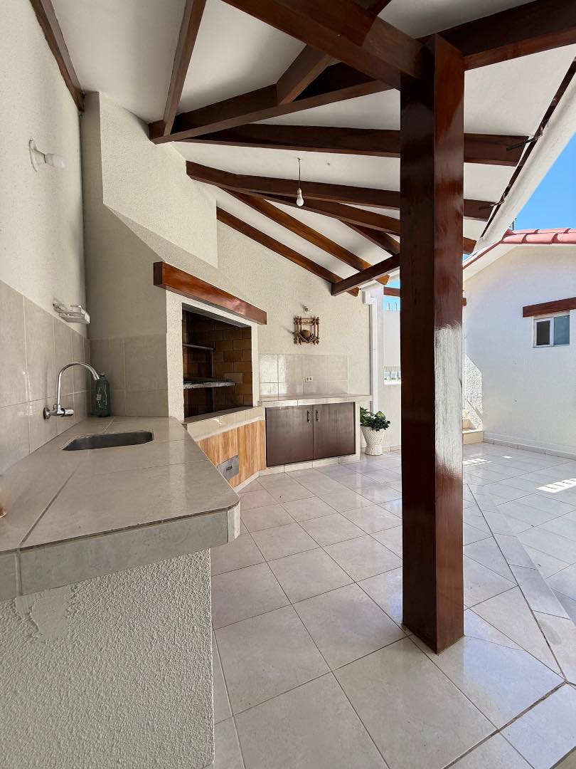 Casa en Urubó en Santa Cruz de la Sierra 4 dormitorios 3 baños 3 parqueos Foto 20