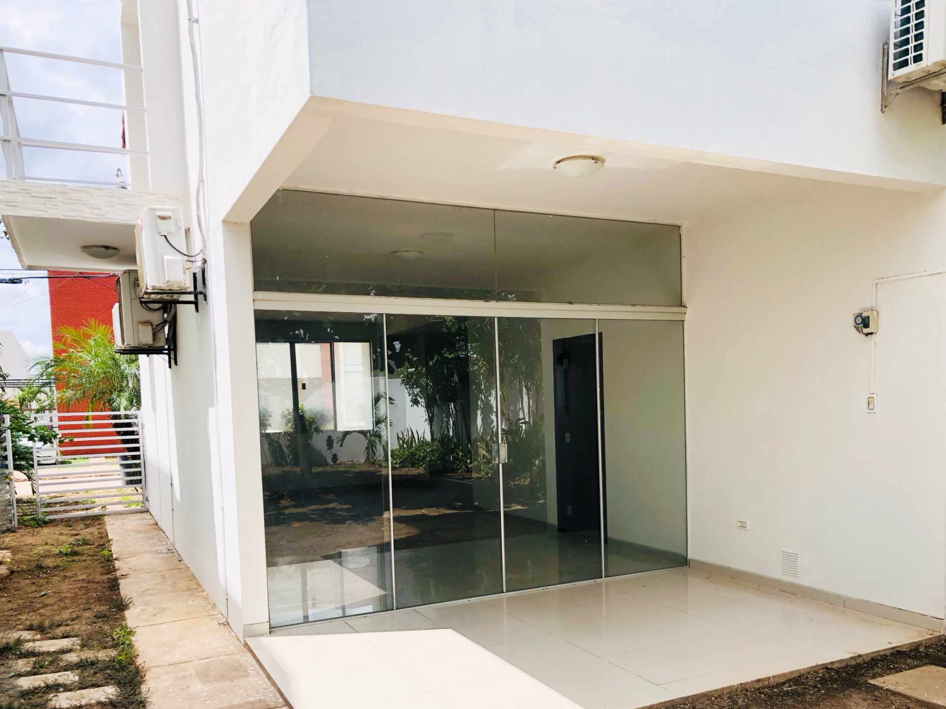 Casa en VentaCasa dentro de Condominio Zona Este  3 dormitorios 3 baños 2 parqueos Foto 26