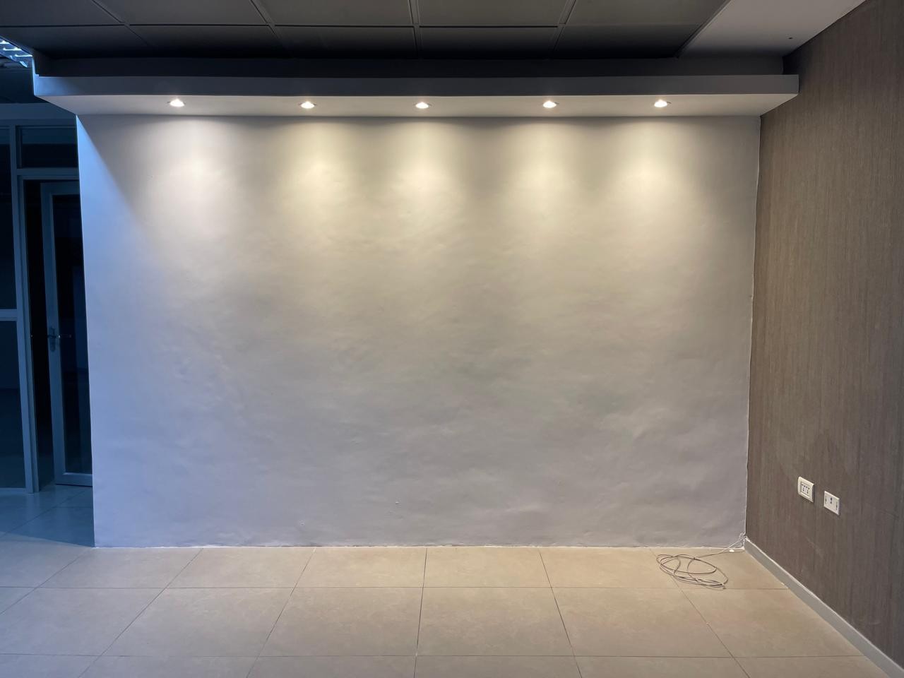 Oficina en Alquiler★¿Está Buscando más Prestigio para su Empresa? ★ Esta oficina en la Torre Dúo, es la solución. Foto 2
