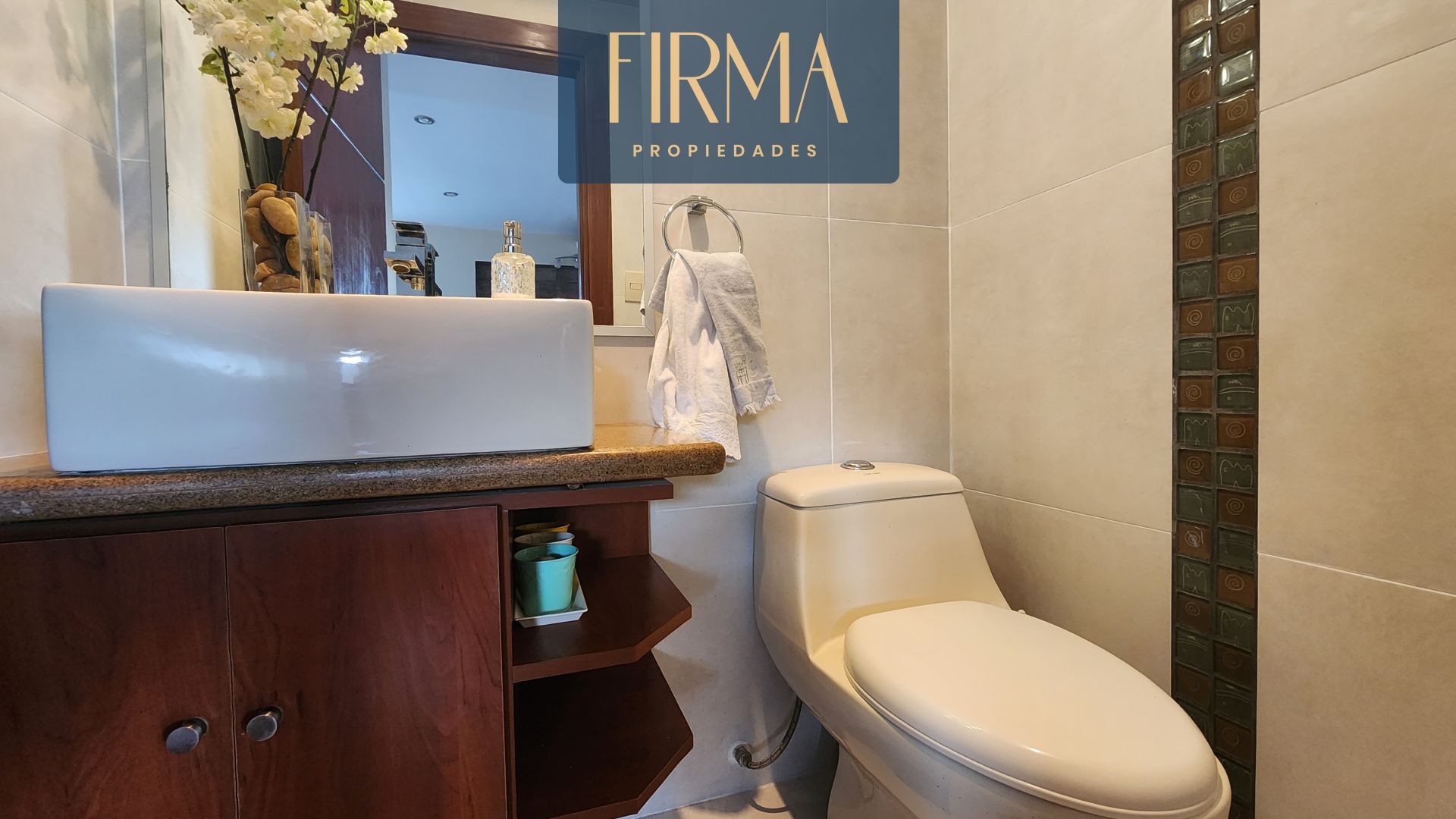 Departamento en VentaPENTHOUSE EN VENTA, ACHUMANI 3 dormitorios 4 baños 1 parqueos Foto 13