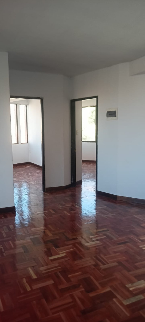 En Alquiler a Bs 1,800 Foto 9