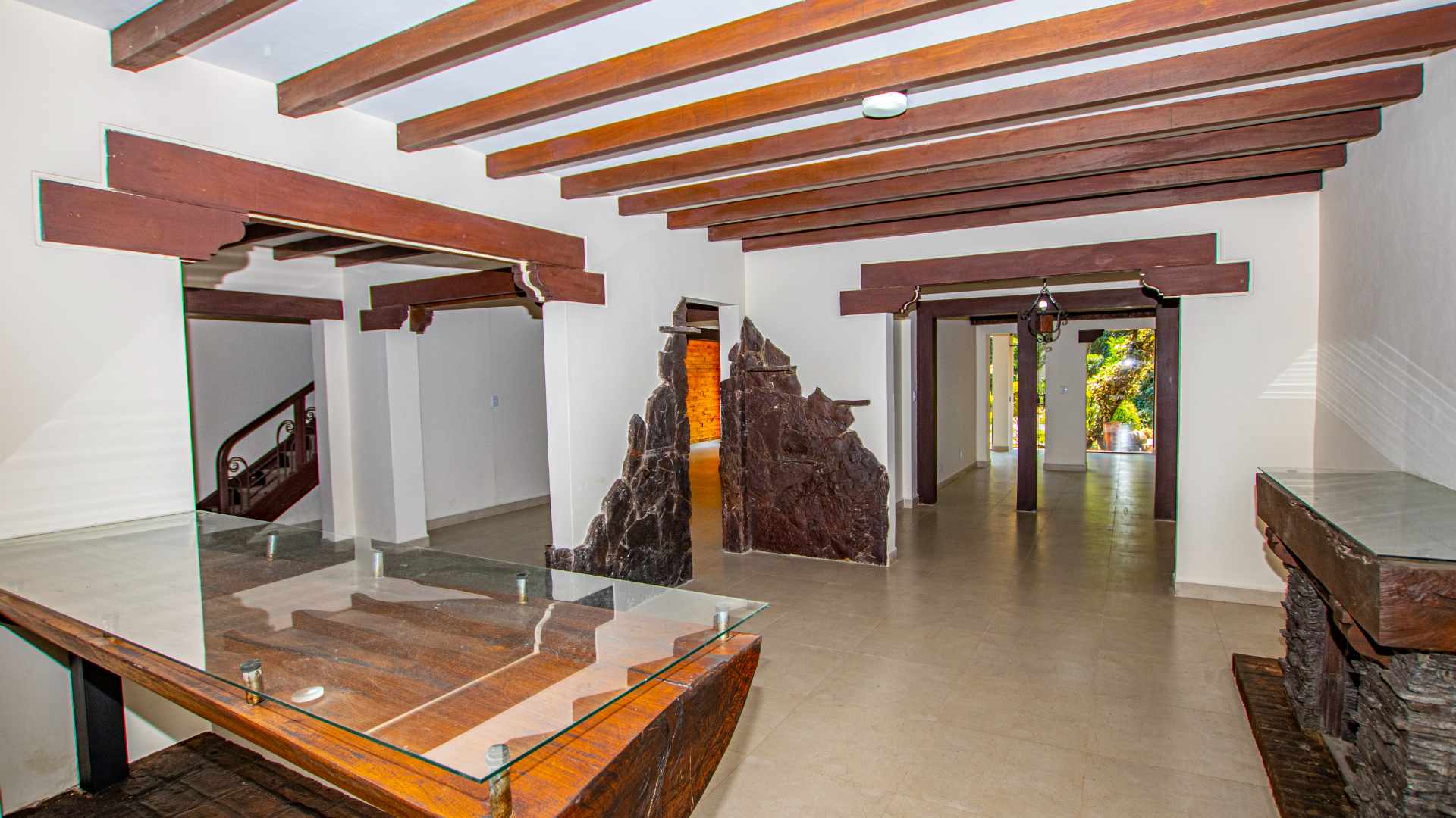 Casa en AlquilerAv. Salamanca - casi Plaza Constitución - Centro 7 dormitorios 2 baños  Foto 8