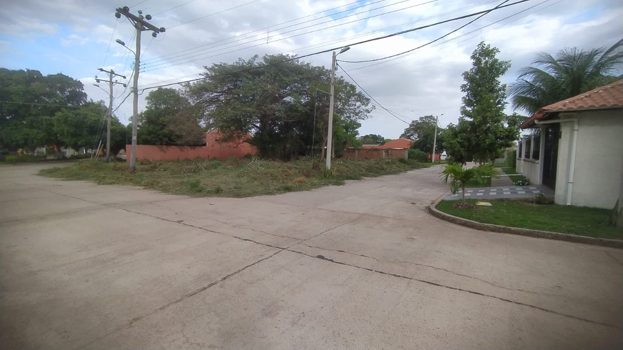 Terreno Carretera a Cotoca km17, Urbanización Tarope  Foto 7