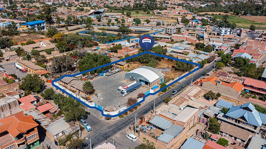 Galpón en VentaCalle Italia esq Austria, Valle Hermoso Foto 1