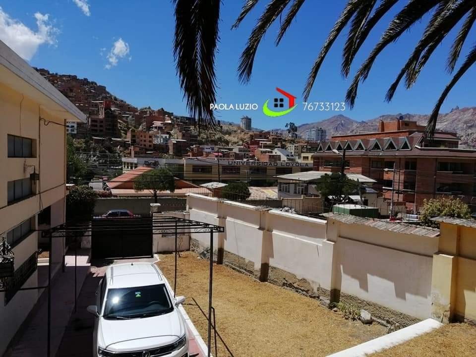 Casa en VentaBajo Seguencoma 6 dormitorios 4 baños 3 parqueos Foto 3