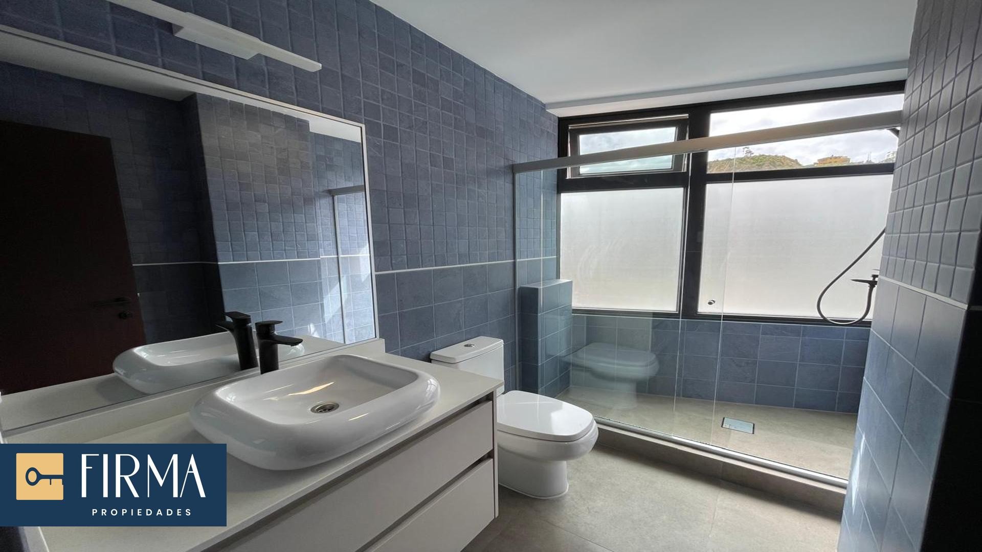 Departamento en VentaDEPARTAMENTO EN VENTA A ESTRENAR EN ACHUMANI CON TERRAZA PRIVADA 3 dormitorios 4 baños 1 parqueos Foto 13