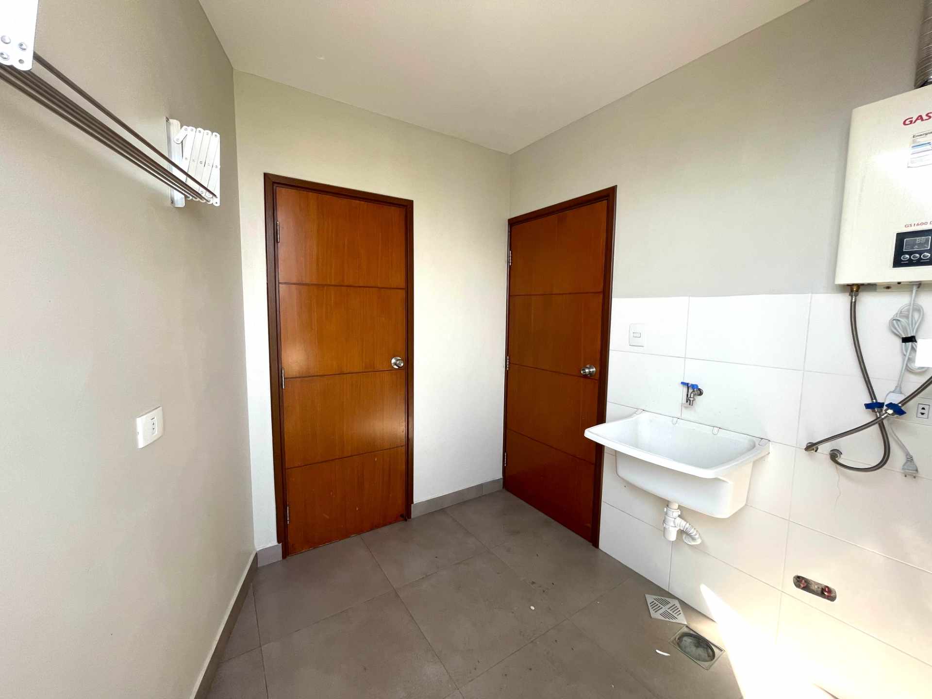 En Alquiler a Bs 3,800 Foto 5