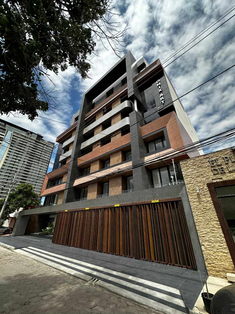 Departamento en Sirari en Santa Cruz de la Sierra 1 dormitorios 1 baños  Foto 3