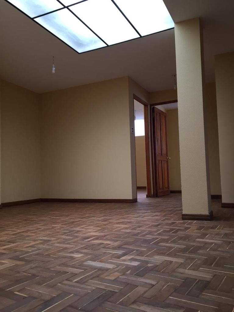 Galpón en VentaDEPOSITOS, GALPON Y SALON DE FIESTAS    Foto 6