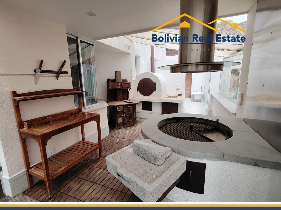 Casa en VentaCASA DE LUJO EN VENTA – LA FLORIDA -  SERRANÍAS DE ARANJUEZ 4 dormitorios 5 baños 4 parqueos Foto 4