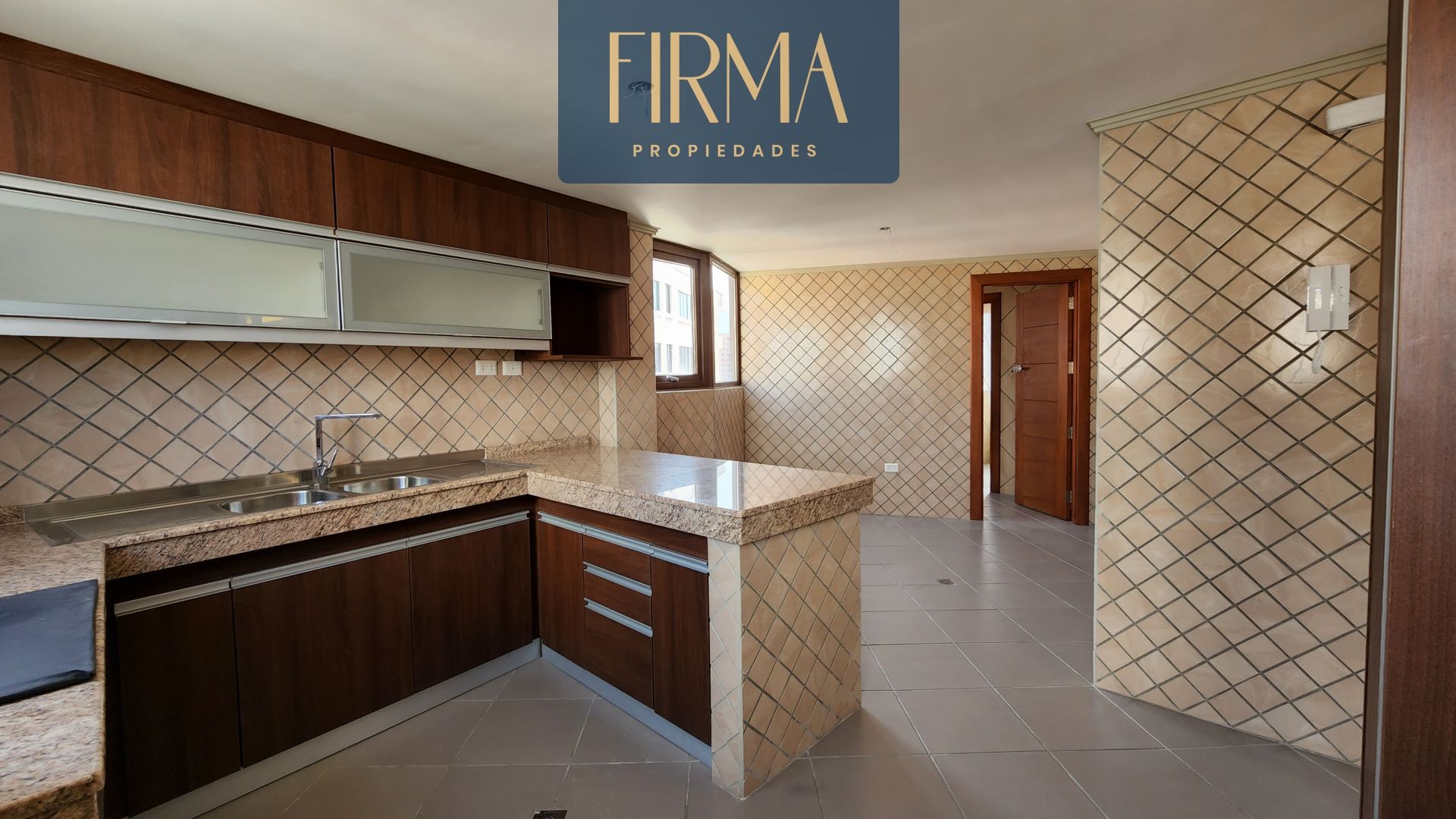 Departamento en VentaPENTHOUSE EN VENTA A ESTRENAR, SOPOCACHI  Foto 6