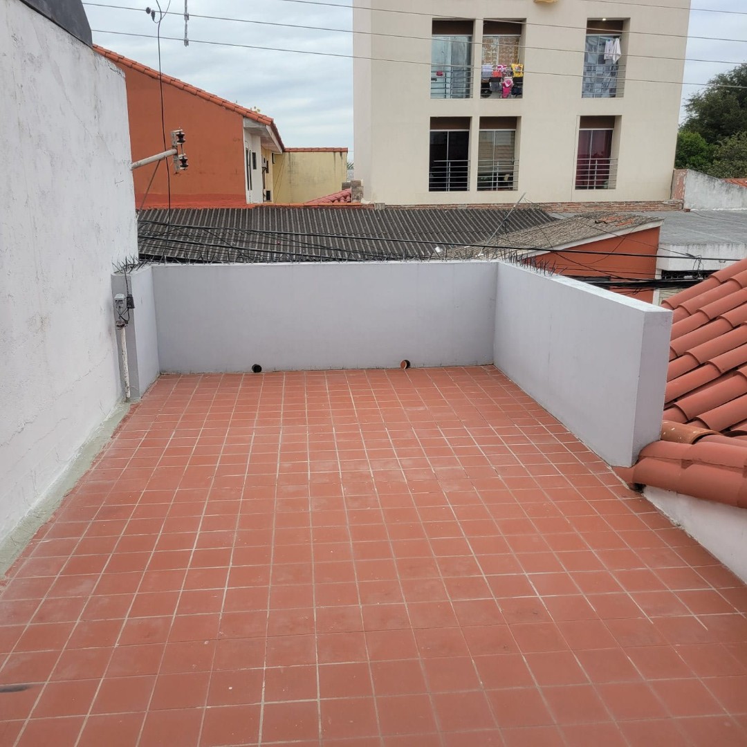 Casa en VentaEntré 2do y 3er Anillo Paragua Foto 9