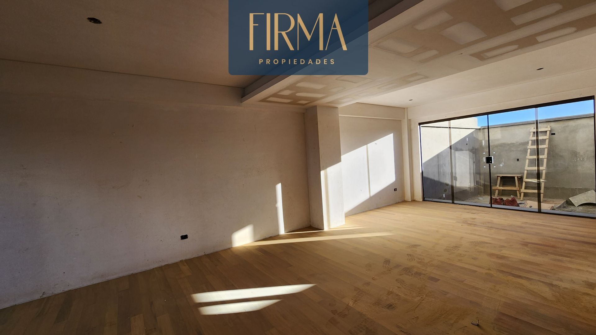 Casa en Achumani en La Paz 4 dormitorios 5 baños 2 parqueos Foto 11