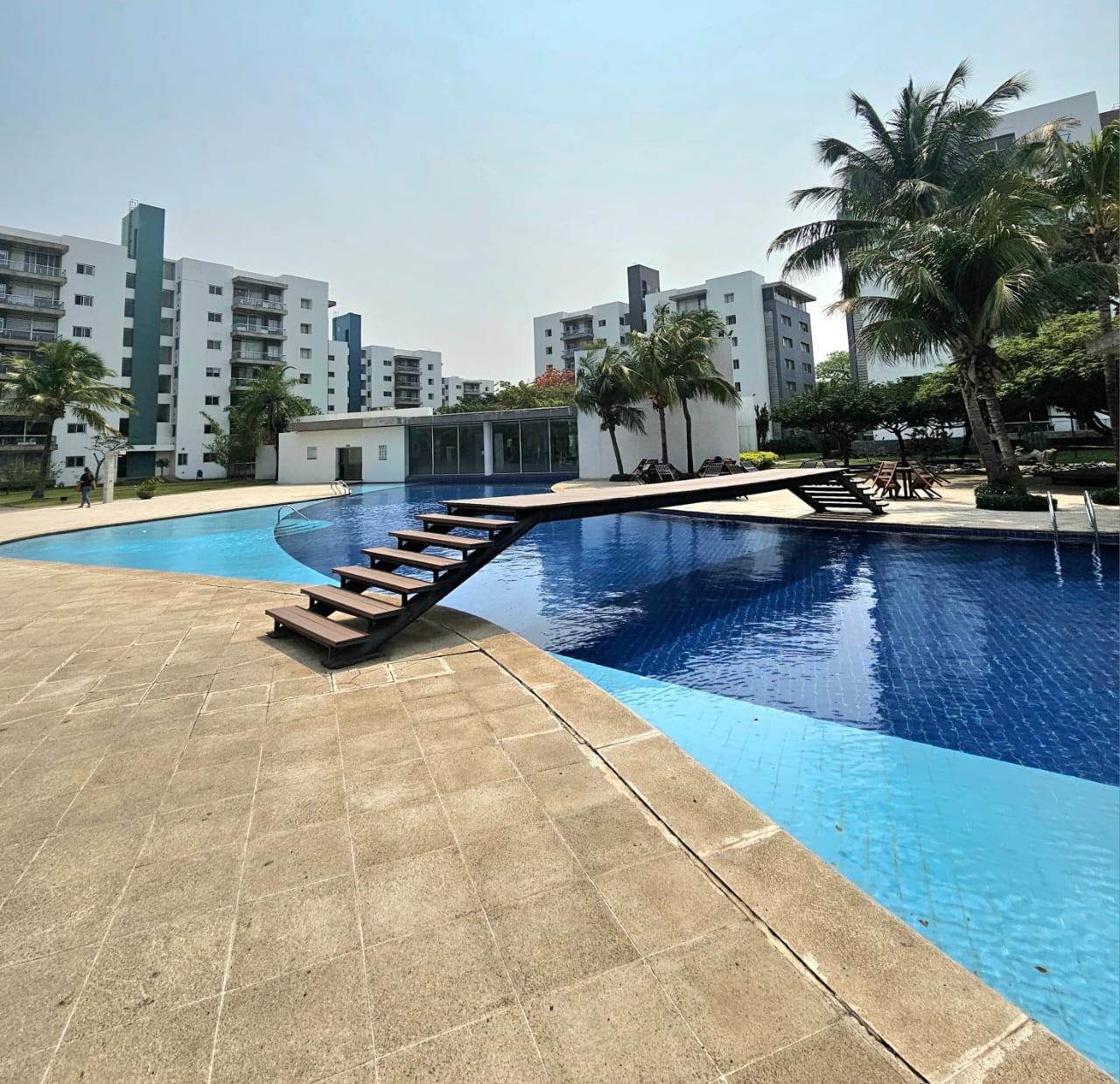 Departamento Av Pirai entre 4 y 5to anillo DEPARTAMENTO EN ALQUILER – COND VISTA VERDE Foto 17