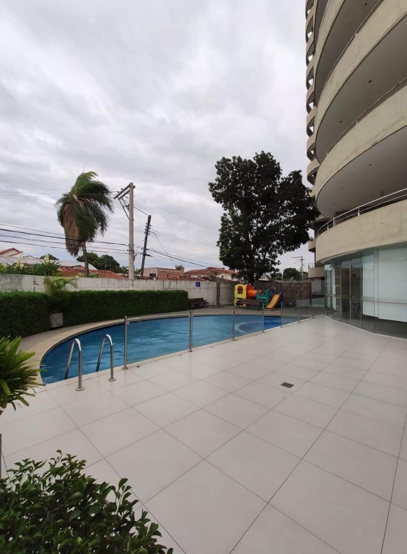 En Alquiler a $us 550 Foto 3