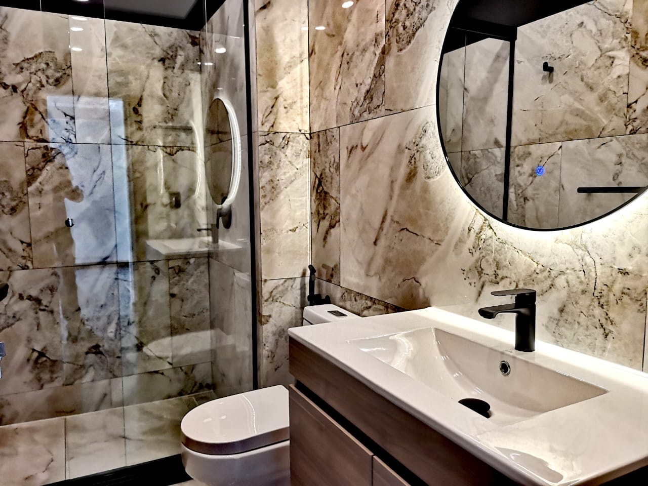 Departamento en AnticréticoEquipetrol,  Sky Elite Collection 1 dormitorios 1 baños  Foto 17