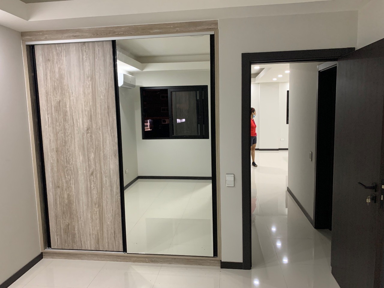 Departamento en Equipetrol en Santa Cruz de la Sierra 2 dormitorios 3 baños 1 parqueos Foto 23