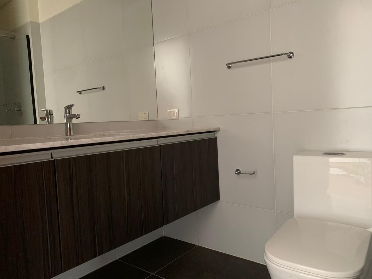 Departamento en Calacoto en La Paz 3 dormitorios 3 baños 1 parqueos Foto 17